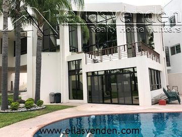 PRO1351 Casas en Venta, Country la Escondida en Guadalupe