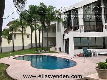 PRO1351 Casas en Venta, Country la Escondida en Guadalupe