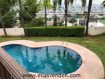 PRO1351 Casas en Venta, Country la Escondida en Guadalupe