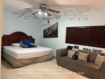 PRO1713 Casas en Venta, Contry la silla en Guadalupe