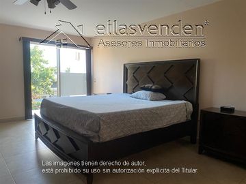 PRO1713 Casas en Venta, Contry la silla en Guadalupe