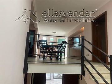 PRO1739 Casas en Venta, Country la Silla en Guadalupe
