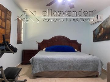 PRO1739 Casas en Venta, Country la Silla en Guadalupe