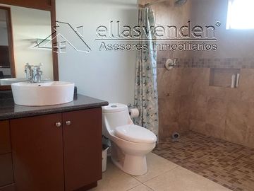 PRO1739 Casas en Venta, Country la Silla en Guadalupe