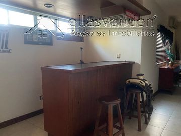 PRO1739 Casas en Venta, Country la Silla en Guadalupe