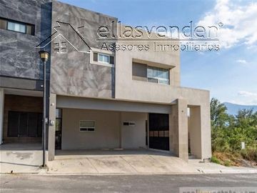 PRO1809 Casas en Venta, Santa Isabel en Monterrey