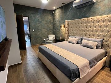 GS VENTA DE CASA EN LA RESERVA CUMBRES CON ALBERCA