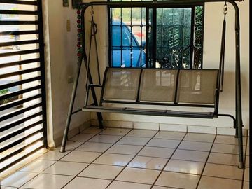 CASA EN VENTA EN COL. FOVISSSTE EN ANGOSTURA