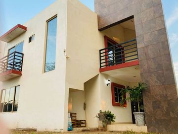 CASA EN VENTA EN COL. TABACHIN EN ANGOSTURA SIN.