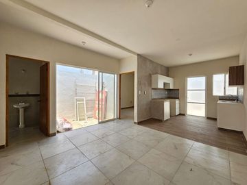 VENTA DE HERMOSA CASA DE 1 PLANTA EN MONTELLANO 2, EN VILLA DE ALVAREZ COLIMA