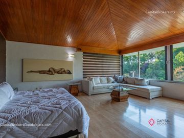 Casa de lujo en venta Fracc. Rinconada Santa Rita. Cerca Consulado americano