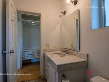 Casa de lujo en venta Fracc. Rinconada Santa Rita. Cerca Consulado americano