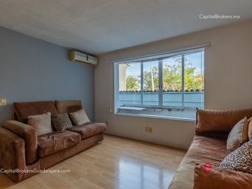 Casa de lujo en venta Fracc. Rinconada Santa Rita. Cerca Consulado americano