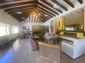 Casa finca Campestre vía Rionegro, San Vicente Ferrer.condominio.