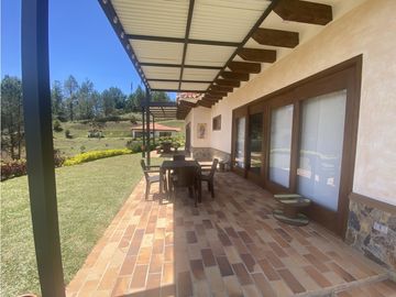 Casa finca Campestre vía Rionegro, San Vicente Ferrer.condominio.