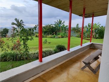 VENTA FINCA EN PRODUCCION PLATANO Y AGUACATE  ULLOA - VALLE
