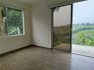 VENTA CASA CAMPESTRE CON HERMOSA VISTA SECTOR CONDINA - PEREIRA