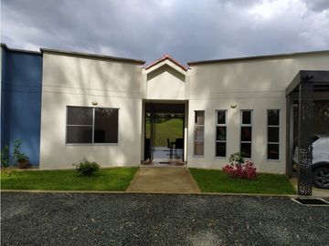 VENTA CASA CAMPESTRE CON HERMOSA VISTA SECTOR CONDINA - PEREIRA