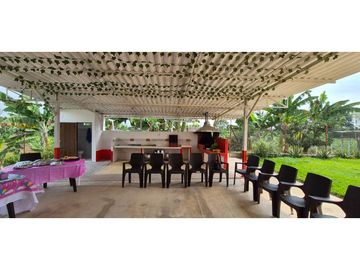 VENDO CASA FINCA EN MORELIA