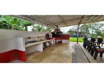 VENDO CASA FINCA EN MORELIA