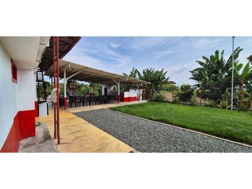 VENDO CASA FINCA EN MORELIA