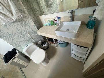 Vendo Apartamento Usado en club Tower