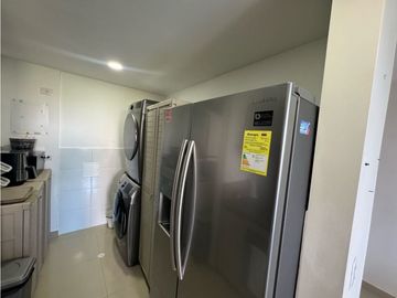 Vendo Apartamento Usado en club Tower