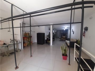 VENTA CASA BIFAMILIAR SAMANES  NORTE DE CALI