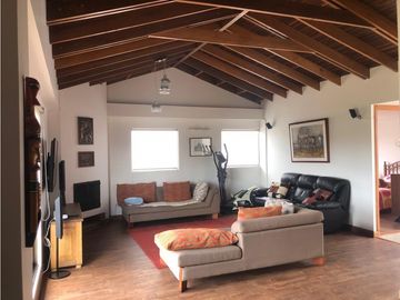 CHIA, Conj Cerrado 300 mtr Const 500 lote 3 niv 5 hab 5 baños 5 parq