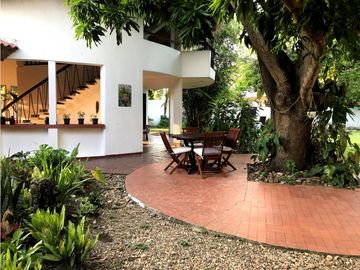 Casa en venta en Ricaurte sector Peñaliza
