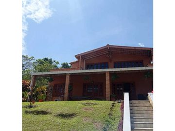 Vendo FINCA en Copacabana