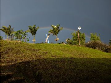 Finca Turística A La venta En Quimbaya Quindio