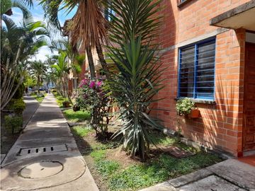 VENDO CASA CONJUNTO RESIDENCIAL  VILLAS DE ALTAGRACIA, JAMUNDI