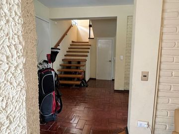 Vende Cómoda Casa  en el Plan de Viña del Mar