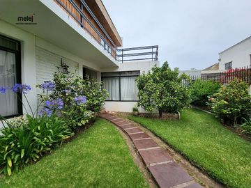 Vende Cómoda Casa  en el Plan de Viña del Mar