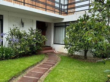 Vende Cómoda Casa  en el Plan de Viña del Mar