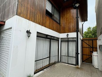 Vende Cómoda Casa  en el Plan de Viña del Mar