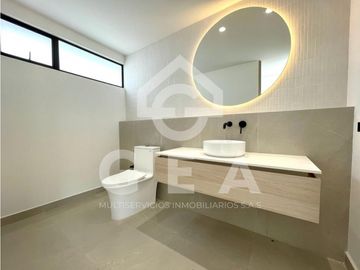 Venta de Casa en Popayán, en Cerritos de la Paz, en el B/ Campobello