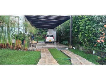 Casa Campestre En La Zona Urbana De La Mesa Cundi