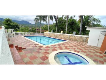 Casa Campestre En San Joaquín En Condominio