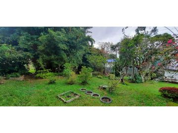 Vendo finca casa de campo  yumbo vereda Santa Inés  antes de la cumbre