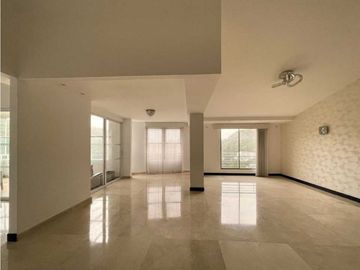 Venta penthouse en el aguacatal oeste cali