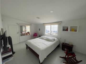 Se Vende  Chalet Urbanización Campestre Lote Independiente