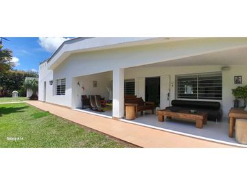 Se Vende  Chalet Urbanización Campestre Lote Independiente