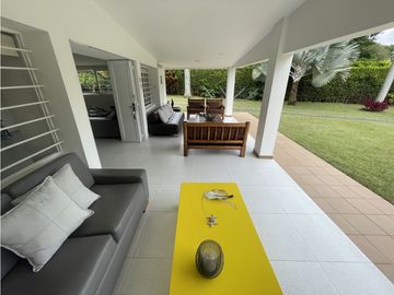 Se Vende  Chalet Urbanización Campestre Lote Independiente