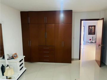 Barrio Las Flores - Casa en venta y/o permuta