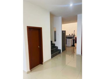 Barrio Las Flores - Casa en venta y/o permuta