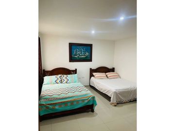 Barrio Las Flores - Casa en venta y/o permuta