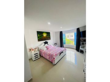 Barrio Las Flores - Casa en venta y/o permuta