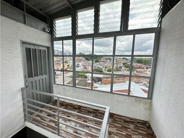 Se Vende Edificio  Sector - Barrio Granada
